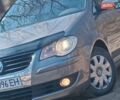 Серый Фольксваген Туран, объемом двигателя 1.9 л и пробегом 332 тыс. км за 6200 $, фото 1 на Automoto.ua