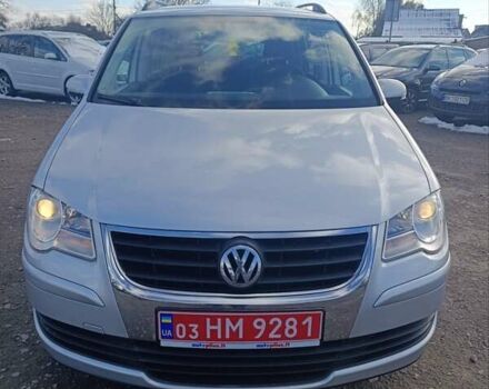 Серый Фольксваген Туран, объемом двигателя 1.6 л и пробегом 203 тыс. км за 6900 $, фото 21 на Automoto.ua