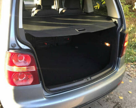 Серый Фольксваген Туран, объемом двигателя 1.4 л и пробегом 268 тыс. км за 6200 $, фото 25 на Automoto.ua