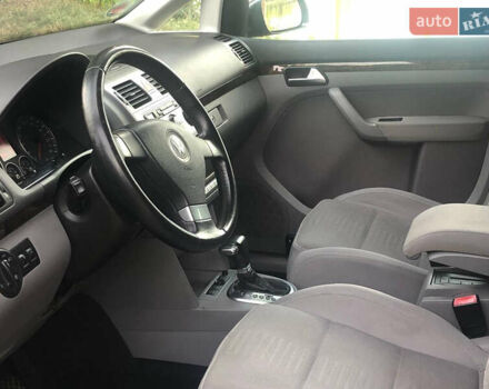 Сірий Фольксваген Туран, об'ємом двигуна 2 л та пробігом 254 тис. км за 7100 $, фото 25 на Automoto.ua