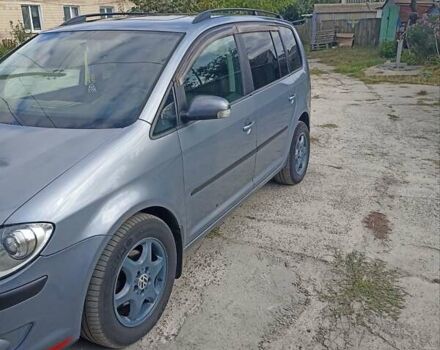 Серый Фольксваген Туран, объемом двигателя 1.97 л и пробегом 288 тыс. км за 7800 $, фото 8 на Automoto.ua