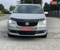 Серый Фольксваген Туран, объемом двигателя 1.9 л и пробегом 263 тыс. км за 7400 $, фото 4 на Automoto.ua