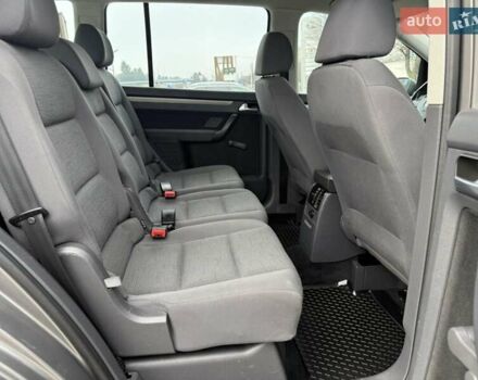 Сірий Фольксваген Туран, об'ємом двигуна 1.4 л та пробігом 187 тис. км за 6650 $, фото 37 на Automoto.ua