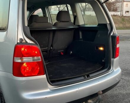 Серый Фольксваген Туран, объемом двигателя 0 л и пробегом 280 тыс. км за 2650 $, фото 12 на Automoto.ua