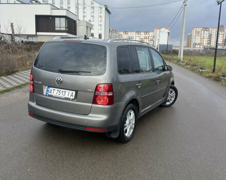 Серый Фольксваген Туран, объемом двигателя 1.39 л и пробегом 296 тыс. км за 6700 $, фото 20 на Automoto.ua