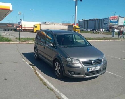 Сірий Фольксваген Туран, об'ємом двигуна 1.4 л та пробігом 175 тис. км за 6700 $, фото 1 на Automoto.ua