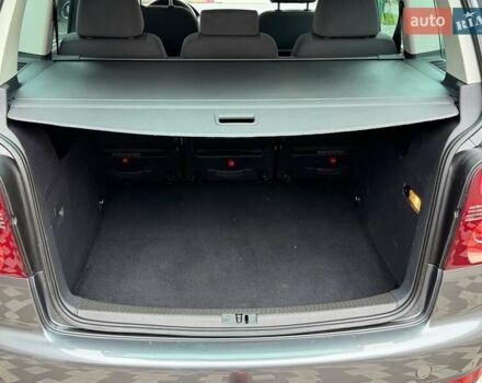 Серый Фольксваген Туран, объемом двигателя 1.6 л и пробегом 251 тыс. км за 6950 $, фото 36 на Automoto.ua