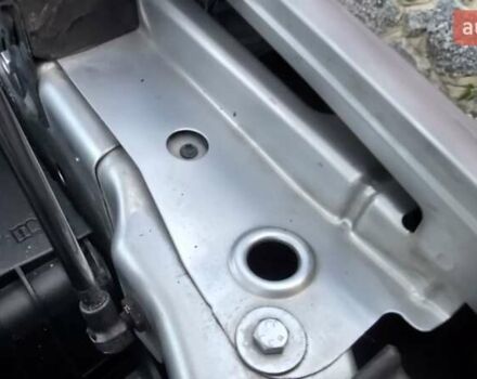 Сірий Фольксваген Туран, об'ємом двигуна 1.6 л та пробігом 225 тис. км за 7777 $, фото 23 на Automoto.ua