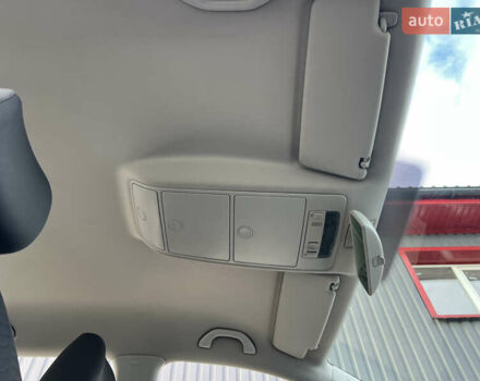 Серый Фольксваген Туран, объемом двигателя 1.6 л и пробегом 217 тыс. км за 8200 $, фото 69 на Automoto.ua