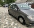 Сірий Фольксваген Туран, об'ємом двигуна 1.4 л та пробігом 217 тис. км за 6750 $, фото 2 на Automoto.ua
