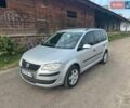 Серый Фольксваген Туран, объемом двигателя 1.97 л и пробегом 280 тыс. км за 6800 $, фото 1 на Automoto.ua