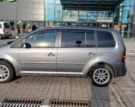 Серый Фольксваген Туран, объемом двигателя 1.4 л и пробегом 277 тыс. км за 6300 $, фото 12 на Automoto.ua