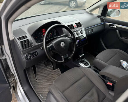 Сірий Фольксваген Туран, об'ємом двигуна 1.97 л та пробігом 370 тис. км за 6200 $, фото 25 на Automoto.ua