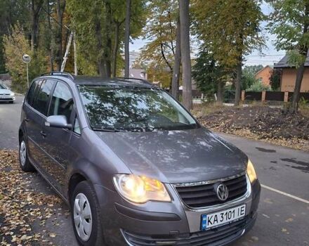 Сірий Фольксваген Туран, об'ємом двигуна 1.39 л та пробігом 295 тис. км за 6000 $, фото 12 на Automoto.ua