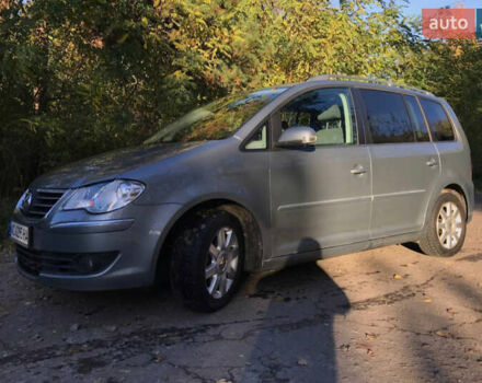 Серый Фольксваген Туран, объемом двигателя 1.4 л и пробегом 268 тыс. км за 6200 $, фото 12 на Automoto.ua