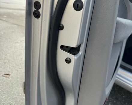 Фольксваген Туран 2007 в Лубнах на Automoto.ua Серый Фольксваген Туран, объемом двигателя 1.6 л и пробегом 199 тыс. км за 7699 $, фото 7 на Automoto.ua