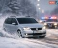 Серый Фольксваген Туран, объемом двигателя 1.97 л и пробегом 370 тыс. км за 6300 $, фото 1 на Automoto.ua