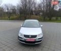Серый Фольксваген Туран, объемом двигателя 1.6 л и пробегом 237 тыс. км за 7100 $, фото 2 на Automoto.ua