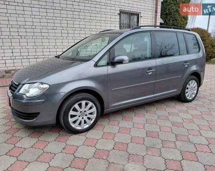 Серый Фольксваген Туран, объемом двигателя 1.6 л и пробегом 196 тыс. км за 7499 $, фото 7 на Automoto.ua