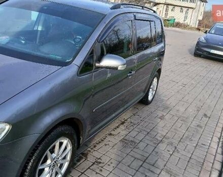 Серый Фольксваген Туран, объемом двигателя 1.4 л и пробегом 277 тыс. км за 6300 $, фото 8 на Automoto.ua