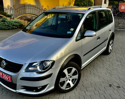 Сірий Фольксваген Туран, об'ємом двигуна 1.6 л та пробігом 218 тис. км за 8400 $, фото 3 на Automoto.ua