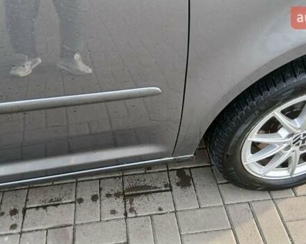 Серый Фольксваген Туран, объемом двигателя 1.4 л и пробегом 278 тыс. км за 6000 $, фото 28 на Automoto.ua