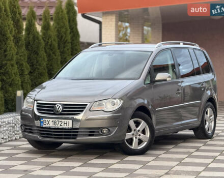 Сірий Фольксваген Туран, об'ємом двигуна 1.9 л та пробігом 221 тис. км за 6600 $, фото 8 на Automoto.ua
