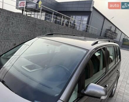 Сірий Фольксваген Туран, об'ємом двигуна 1.4 л та пробігом 187 тис. км за 6650 $, фото 27 на Automoto.ua