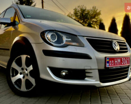 Сірий Фольксваген Туран, об'ємом двигуна 1.6 л та пробігом 218 тис. км за 8400 $, фото 16 на Automoto.ua