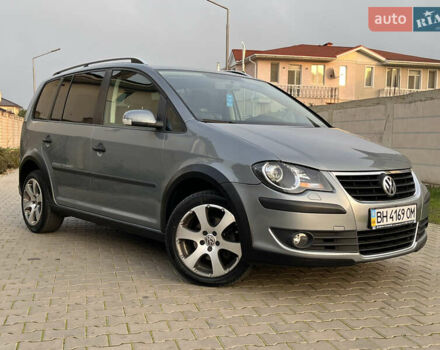 Сірий Фольксваген Туран, об'ємом двигуна 1.4 л та пробігом 48 тис. км за 8999 $, фото 6 на Automoto.ua
