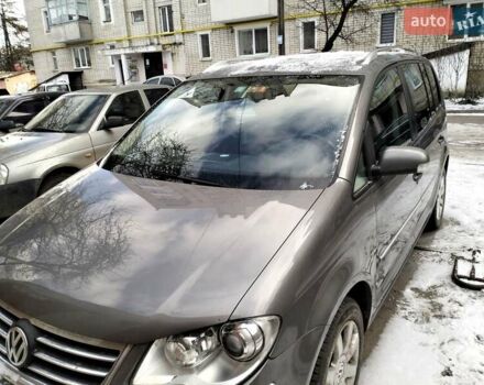 Сірий Фольксваген Туран, об'ємом двигуна 1.4 л та пробігом 178 тис. км за 8200 $, фото 11 на Automoto.ua