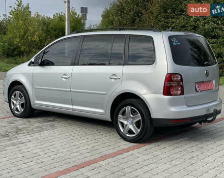 Серый Фольксваген Туран, объемом двигателя 1.9 л и пробегом 263 тыс. км за 7400 $, фото 11 на Automoto.ua