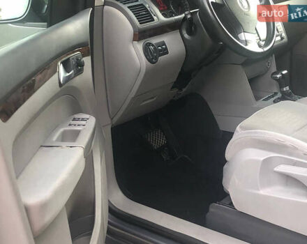 Сірий Фольксваген Туран, об'ємом двигуна 2 л та пробігом 254 тис. км за 6700 $, фото 26 на Automoto.ua