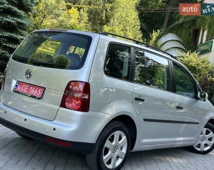 Сірий Фольксваген Туран, об'ємом двигуна 1.6 л та пробігом 230 тис. км за 6750 $, фото 37 на Automoto.ua