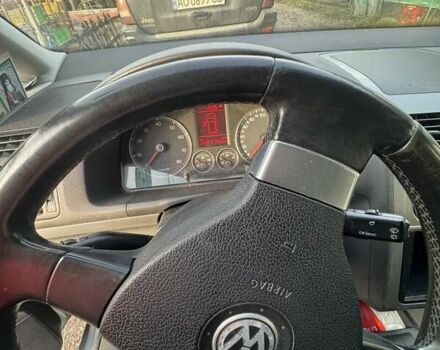 Сірий Фольксваген Туран, об'ємом двигуна 1.4 л та пробігом 300 тис. км за 5600 $, фото 5 на Automoto.ua