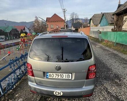 Сірий Фольксваген Туран, об'ємом двигуна 1.4 л та пробігом 300 тис. км за 5600 $, фото 1 на Automoto.ua