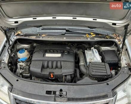 Серый Фольксваген Туран, объемом двигателя 1.6 л и пробегом 262 тыс. км за 6700 $, фото 26 на Automoto.ua