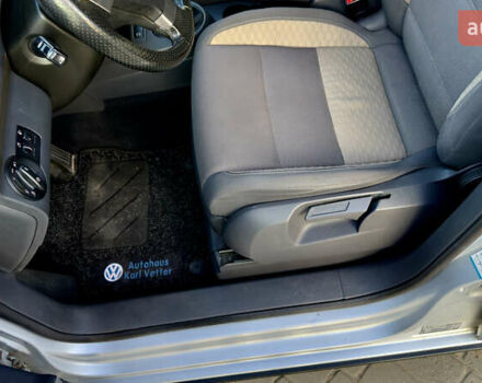 Сірий Фольксваген Туран, об'ємом двигуна 1.6 л та пробігом 218 тис. км за 8400 $, фото 34 на Automoto.ua