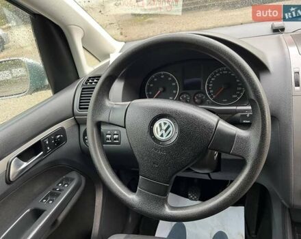 Серый Фольксваген Туран, объемом двигателя 1.6 л и пробегом 262 тыс. км за 6700 $, фото 22 на Automoto.ua