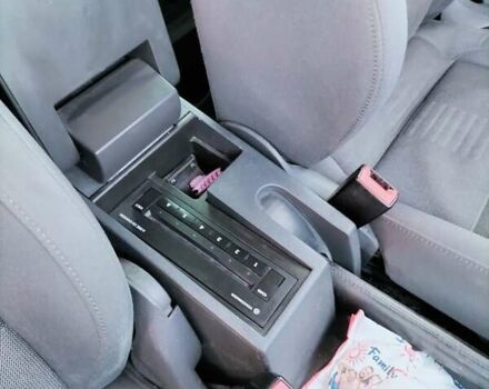 Серый Фольксваген Туран, объемом двигателя 1.4 л и пробегом 203 тыс. км за 7200 $, фото 11 на Automoto.ua