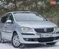 Сірий Фольксваген Туран, об'ємом двигуна 1.6 л та пробігом 215 тис. км за 6350 $, фото 1 на Automoto.ua