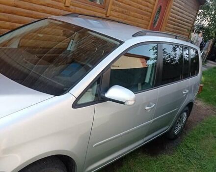 Сірий Фольксваген Туран, об'ємом двигуна 1.6 л та пробігом 285 тис. км за 6000 $, фото 3 на Automoto.ua