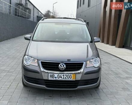 Сірий Фольксваген Туран, об'ємом двигуна 1.4 л та пробігом 187 тис. км за 6650 $, фото 10 на Automoto.ua