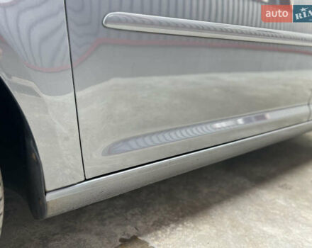 Серый Фольксваген Туран, объемом двигателя 1.6 л и пробегом 217 тыс. км за 8200 $, фото 14 на Automoto.ua