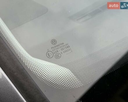 Серый Фольксваген Туран, объемом двигателя 1.6 л и пробегом 251 тыс. км за 6950 $, фото 18 на Automoto.ua