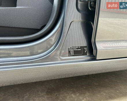 Серый Фольксваген Туран, объемом двигателя 1.6 л и пробегом 217 тыс. км за 8200 $, фото 49 на Automoto.ua
