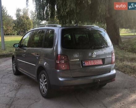 Сірий Фольксваген Туран, об'ємом двигуна 2 л та пробігом 254 тис. км за 6700 $, фото 17 на Automoto.ua