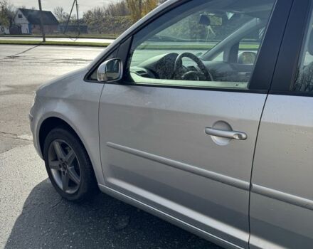 Фольксваген Туран 2007 в Лубнах на Automoto.ua Серый Фольксваген Туран, объемом двигателя 1.6 л и пробегом 199 тыс. км за 7699 $, фото 6 на Automoto.ua