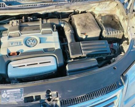 Серый Фольксваген Туран, объемом двигателя 1.4 л и пробегом 203 тыс. км за 7200 $, фото 6 на Automoto.ua