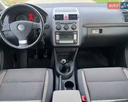 Сірий Фольксваген Туран, об'ємом двигуна 1.4 л та пробігом 48 тис. км за 8999 $, фото 33 на Automoto.ua